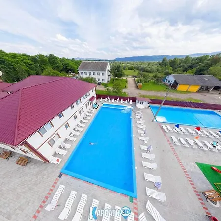 Hotel ранчо офре Solotvyno