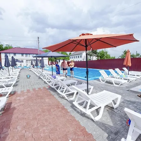 ранчо офре Hotel *