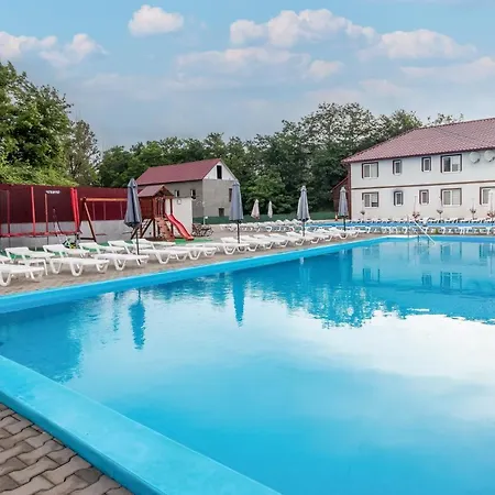 Hotel ранчо офре